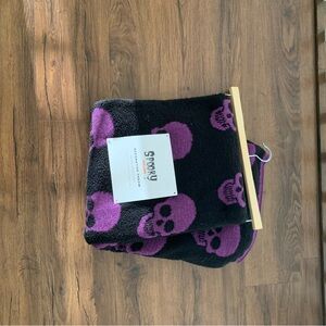 Spooky Black and Purple Skull Blanket